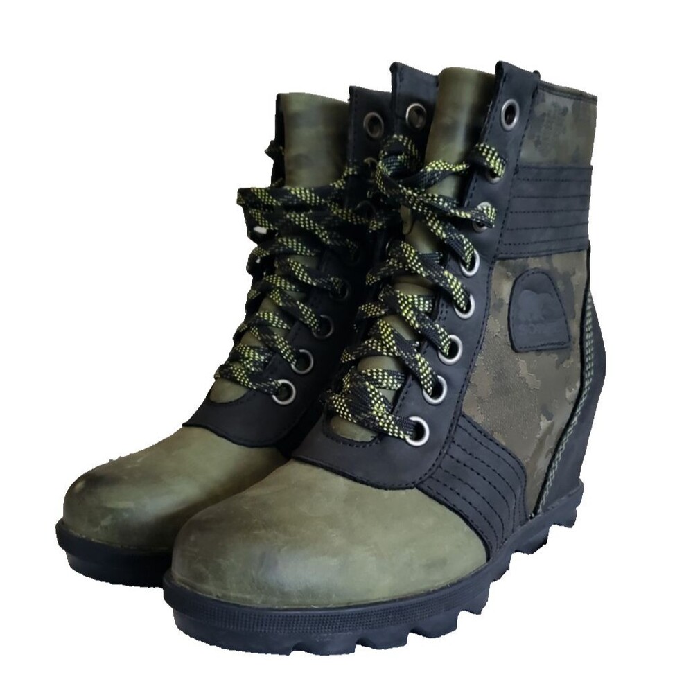 SOREL Lexie Wedge Boots Womens Sz 7.5 Camo Olive Green Waterproof Leather LaceUp